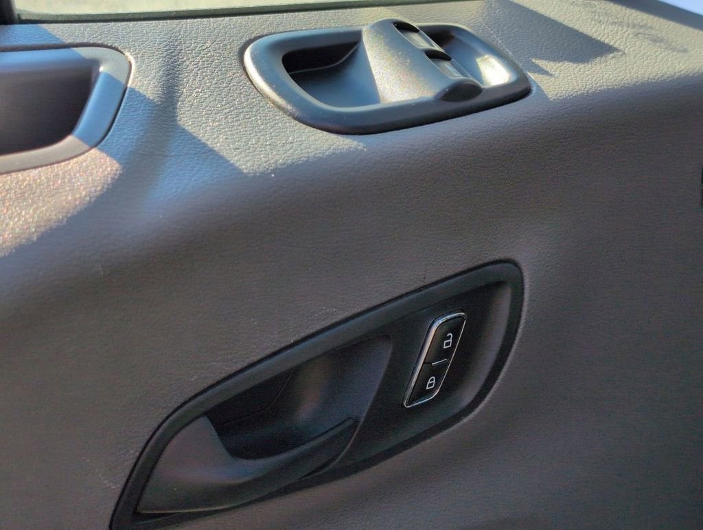 2023 Ford Transit Passenger Wagon XL