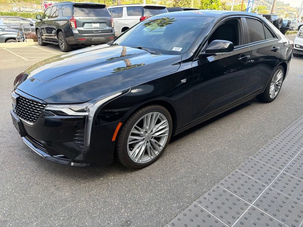 2023 Cadillac CT4 Premium Luxury