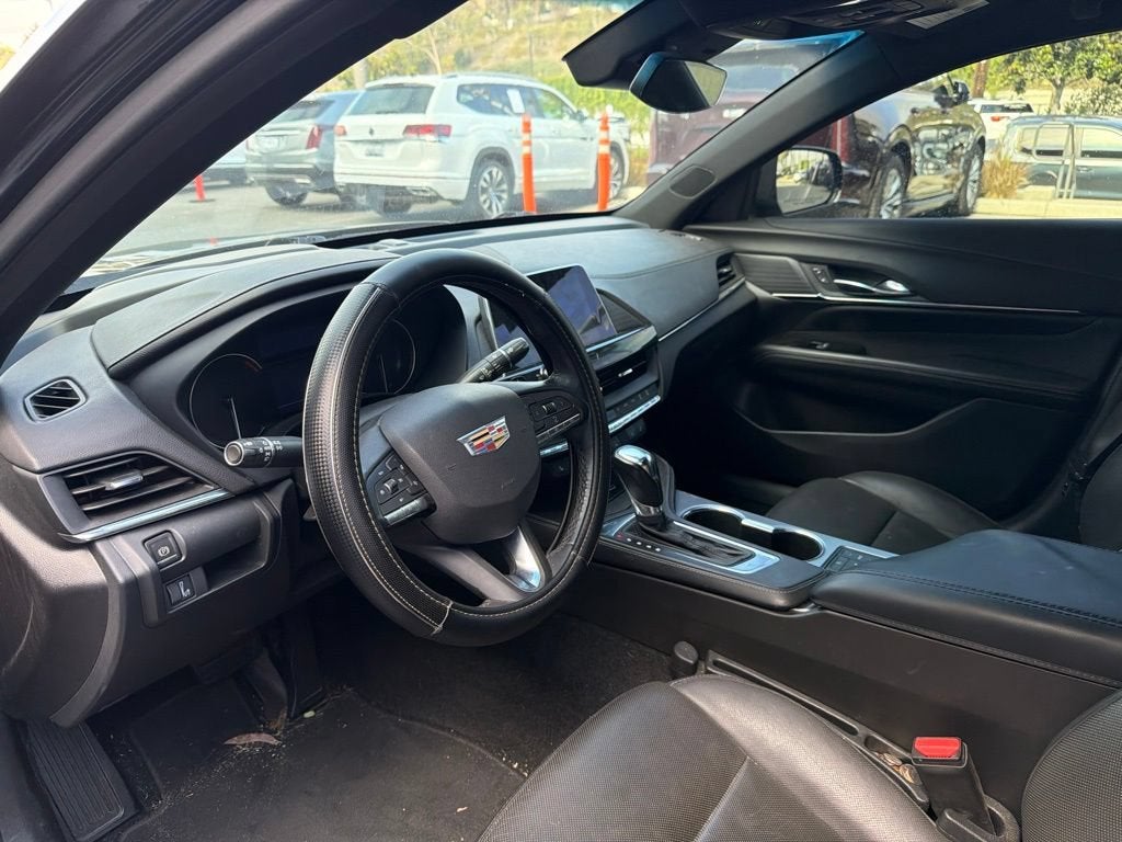 2023 Cadillac CT4 Premium Luxury
