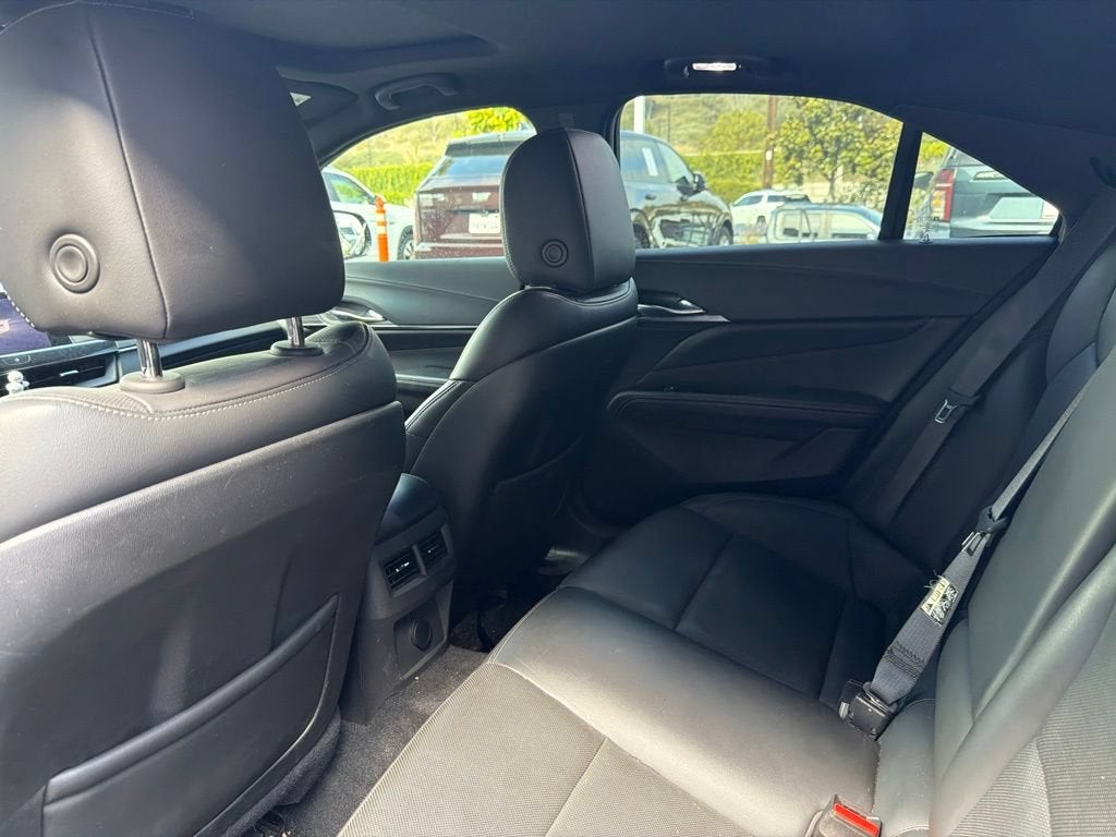 2023 Cadillac CT4 Premium Luxury