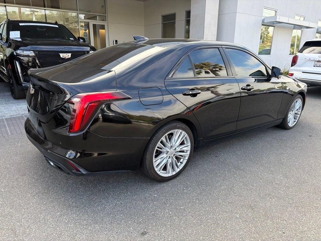 2023 Cadillac CT4 Premium Luxury