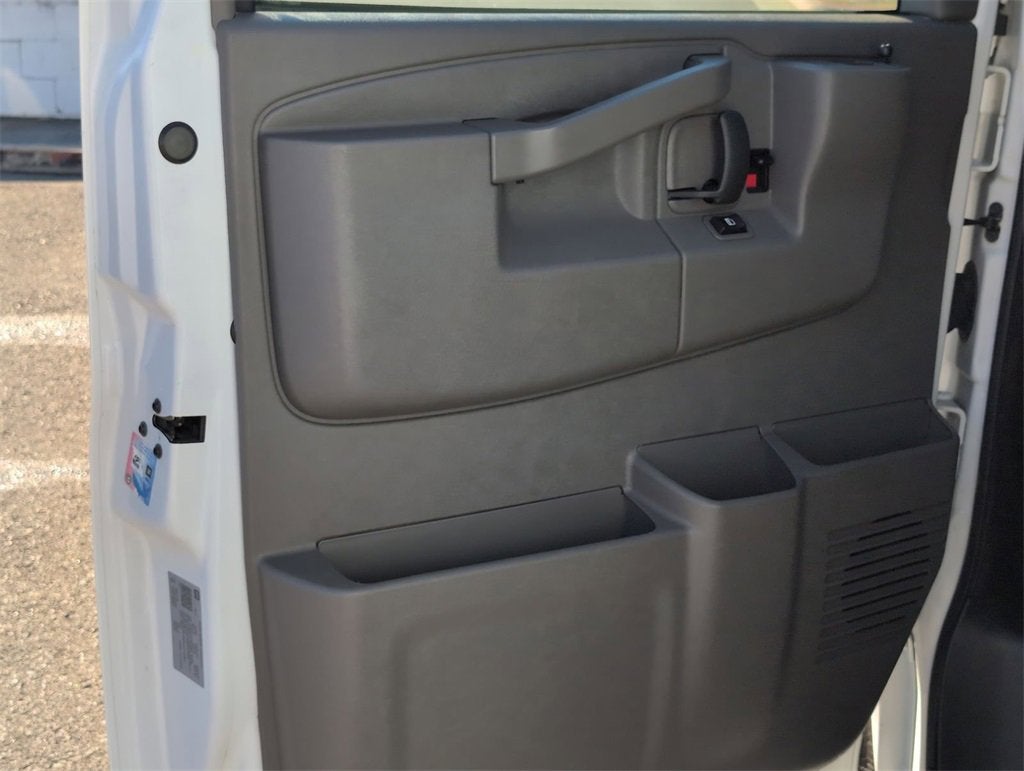 2024 Chevrolet Express Cargo 2500 WT