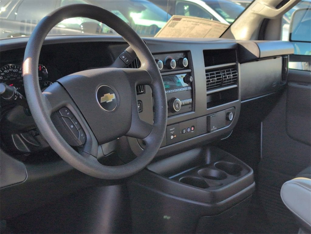 2024 Chevrolet Express Cargo 2500 WT