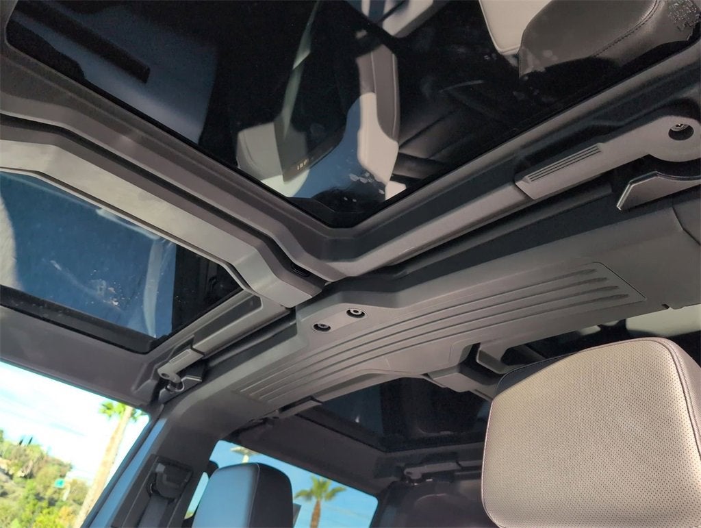 2024 GMC HUMMER EV SUV 3X