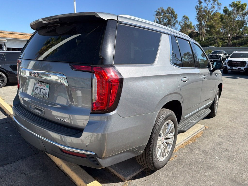 2021 GMC Yukon SLT