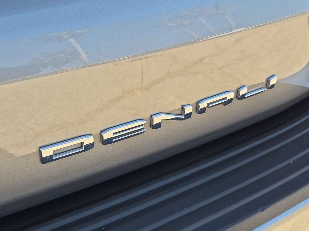 2024 GMC Yukon Denali Ultimate