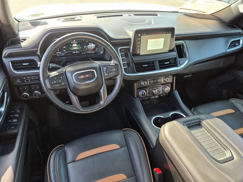 2022 GMC Yukon XL AT4