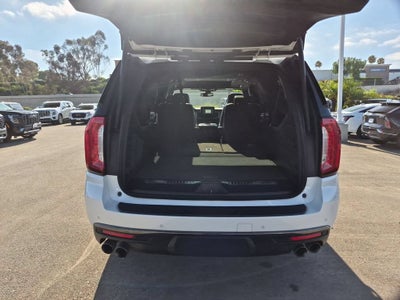 2022 GMC Yukon XL AT4
