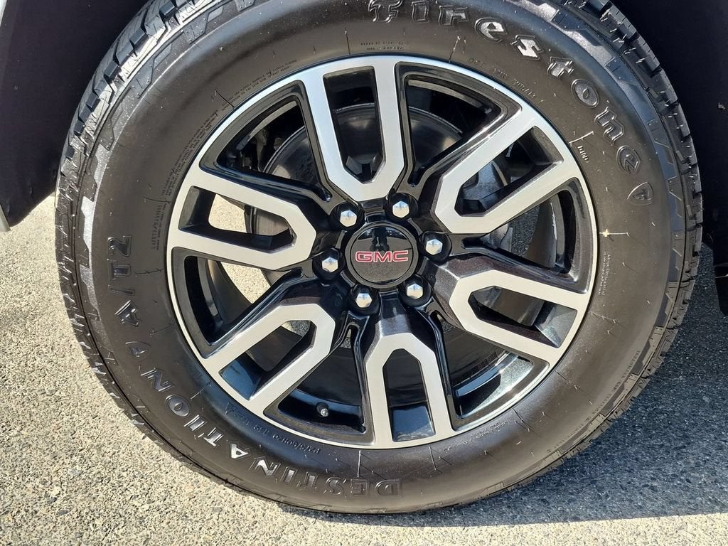 2022 GMC Yukon XL AT4