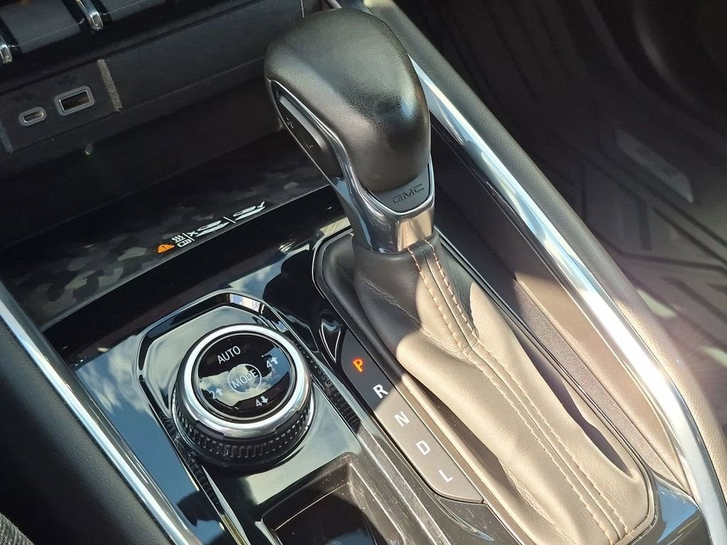 2023 GMC Canyon AT4