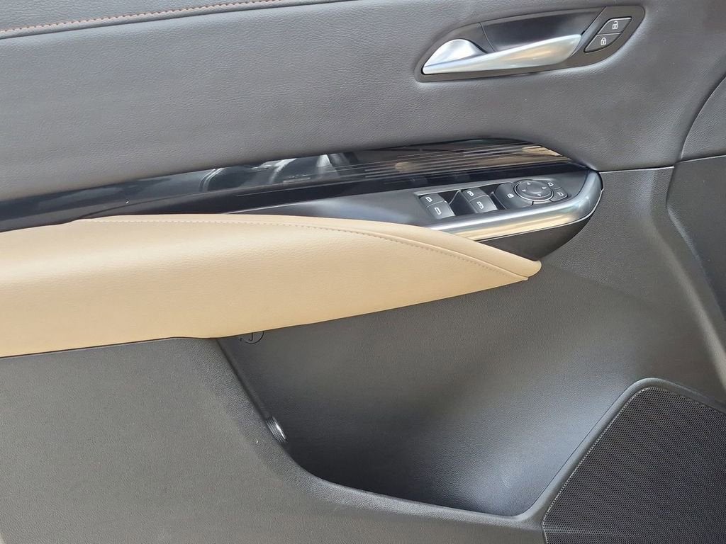 2024 Cadillac XT4 Luxury