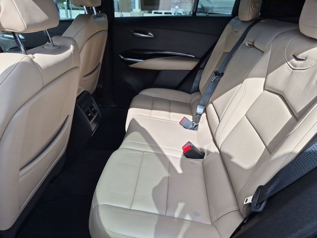 2024 Cadillac XT4 Luxury