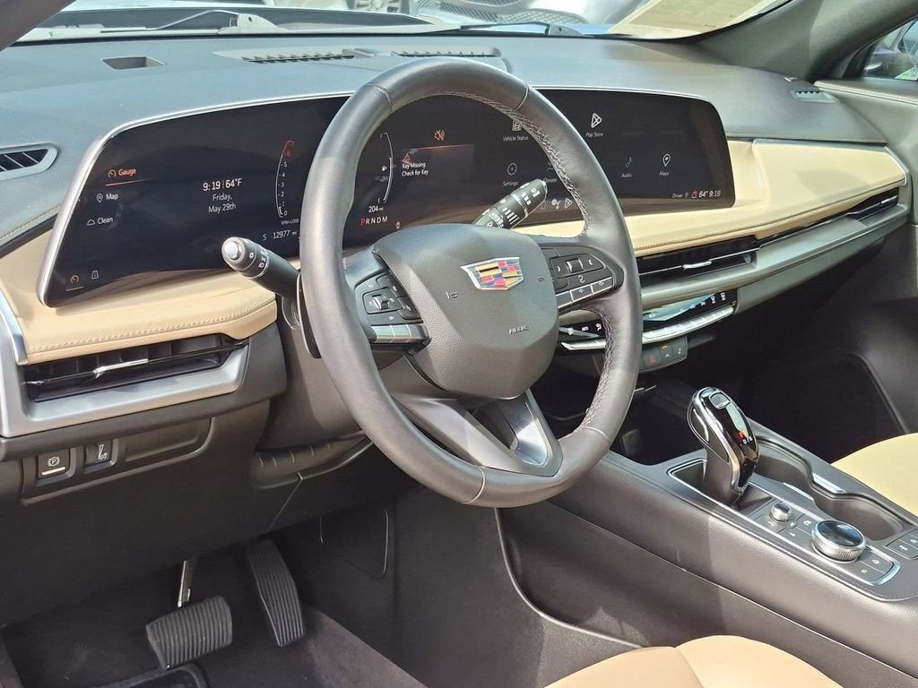 2024 Cadillac XT4 Luxury