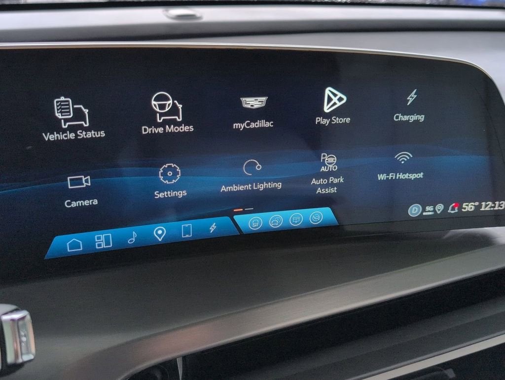 2026 Cadillac VISTIQ Luxury