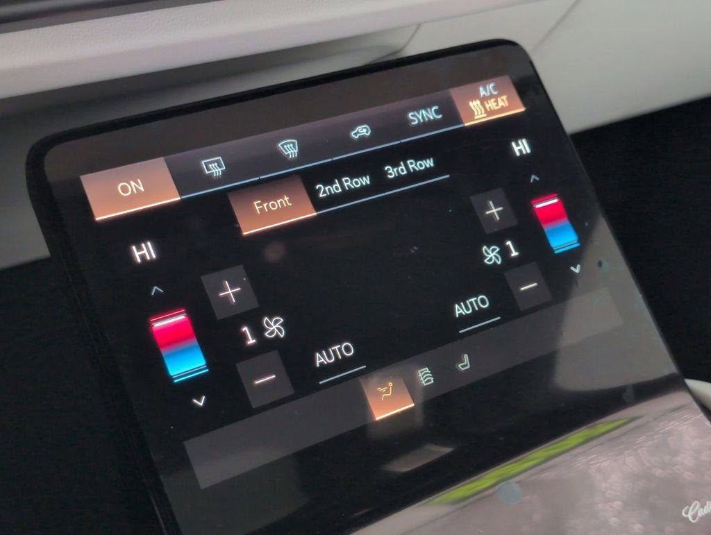 2026 Cadillac VISTIQ Luxury