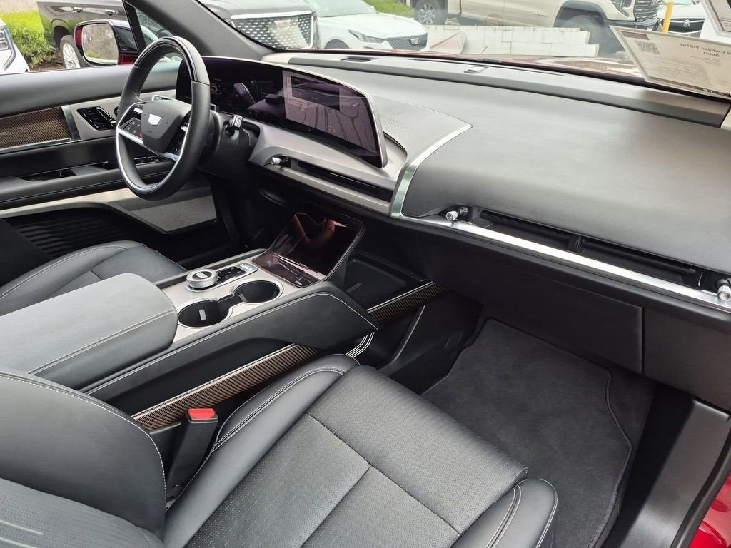 2026 Cadillac VISTIQ Sport