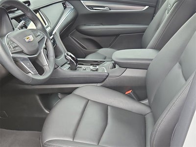 2025 Cadillac XT5 Luxury