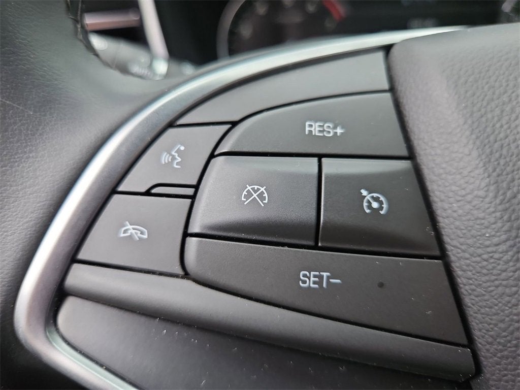 2025 Cadillac XT5 Luxury