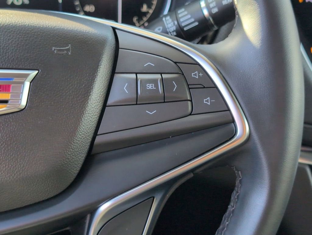 2024 Cadillac XT5 Luxury