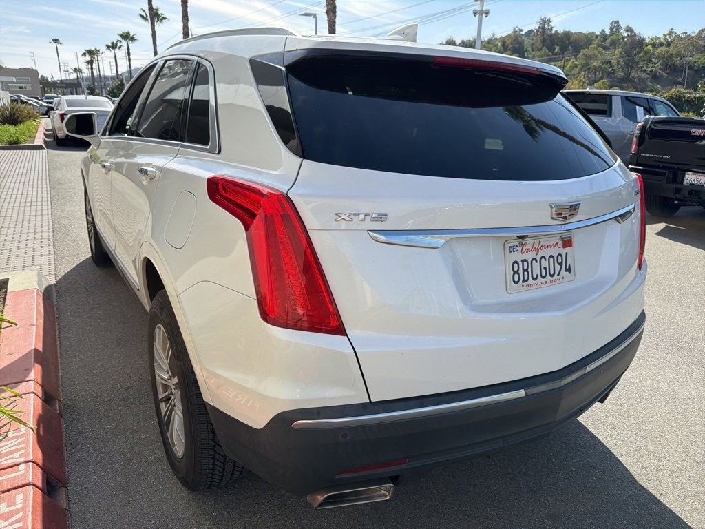 2018 Cadillac XT5 Luxury FWD