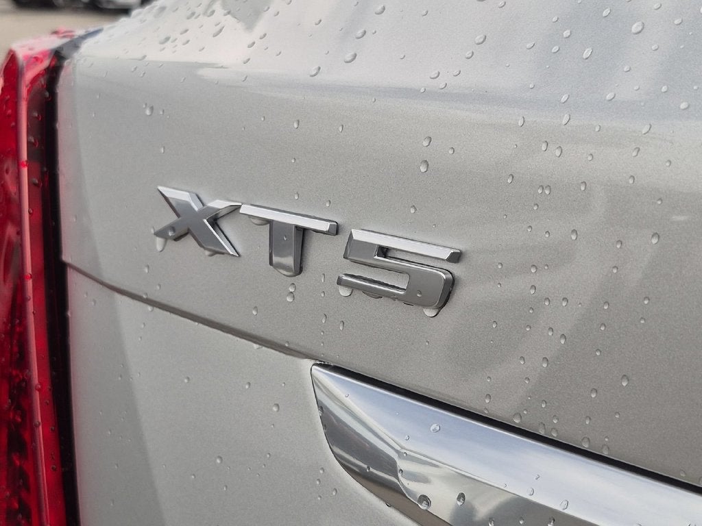 2020 Cadillac XT5 Premium Luxury FWD