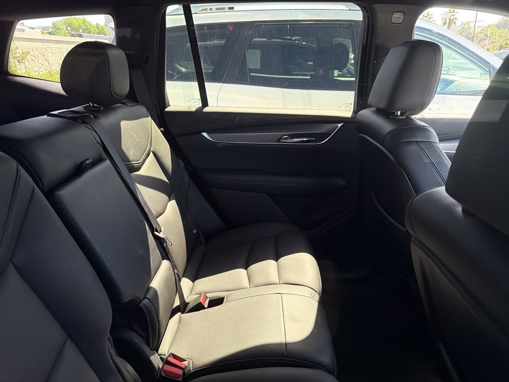 2023 Cadillac XT6 FWD Luxury