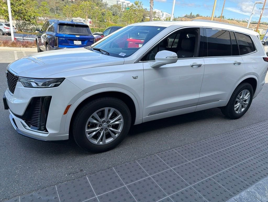 2023 Cadillac XT6 Luxury
