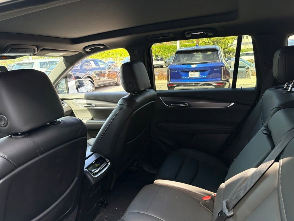 2023 Cadillac XT6 Luxury