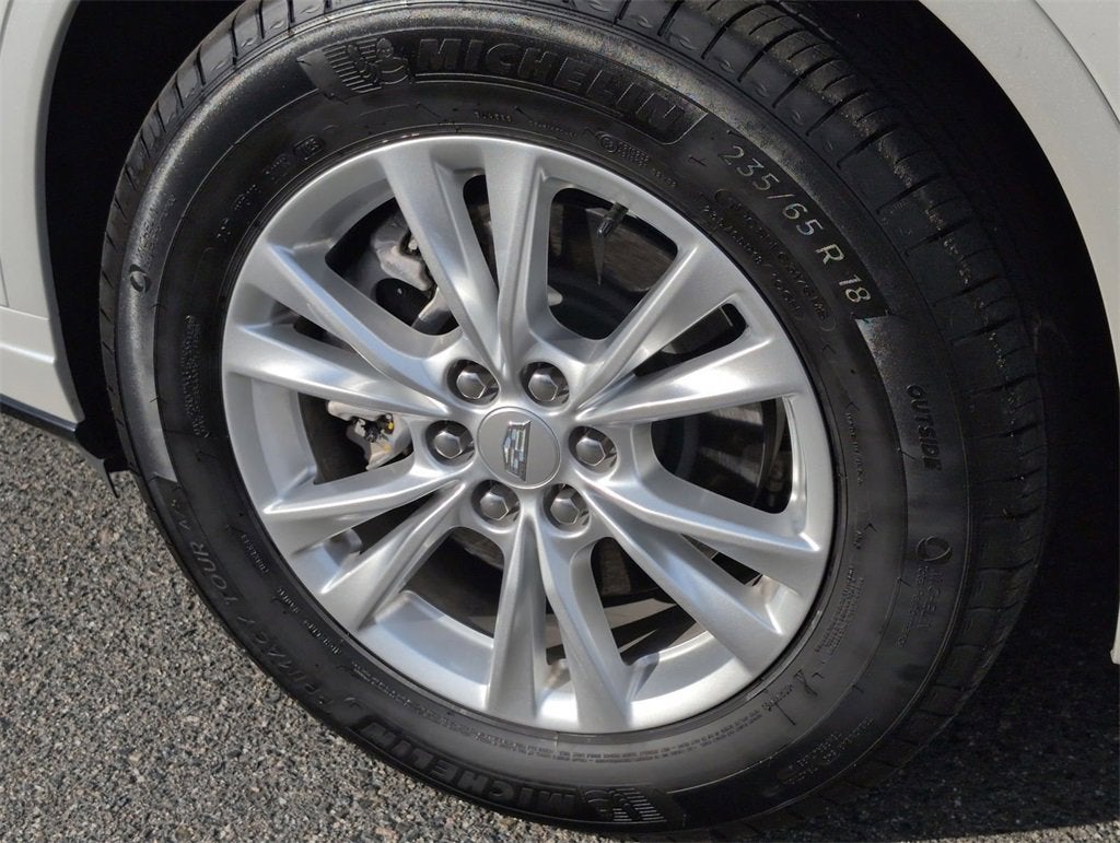 2025 Cadillac XT6 Luxury