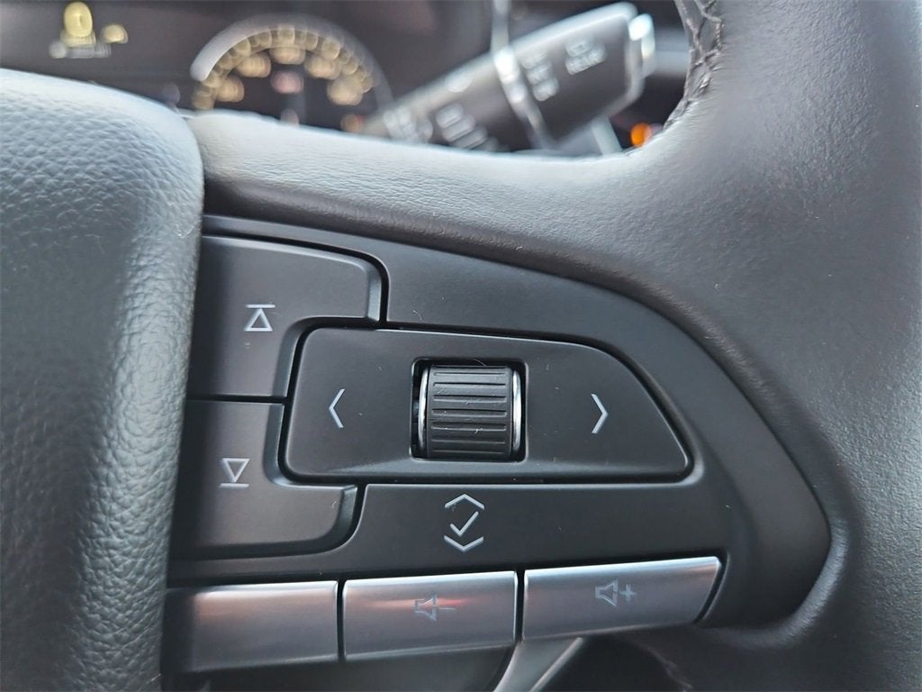 2025 Cadillac XT6 Luxury