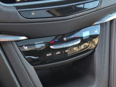 2025 Cadillac XT6 Luxury