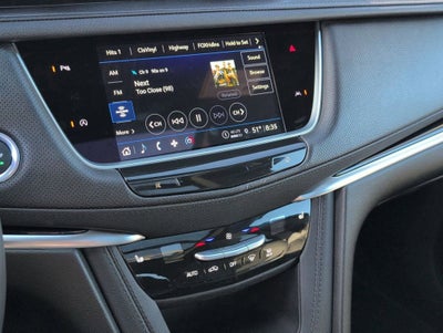 2025 Cadillac XT6 Luxury