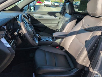 2025 Cadillac XT6 Luxury