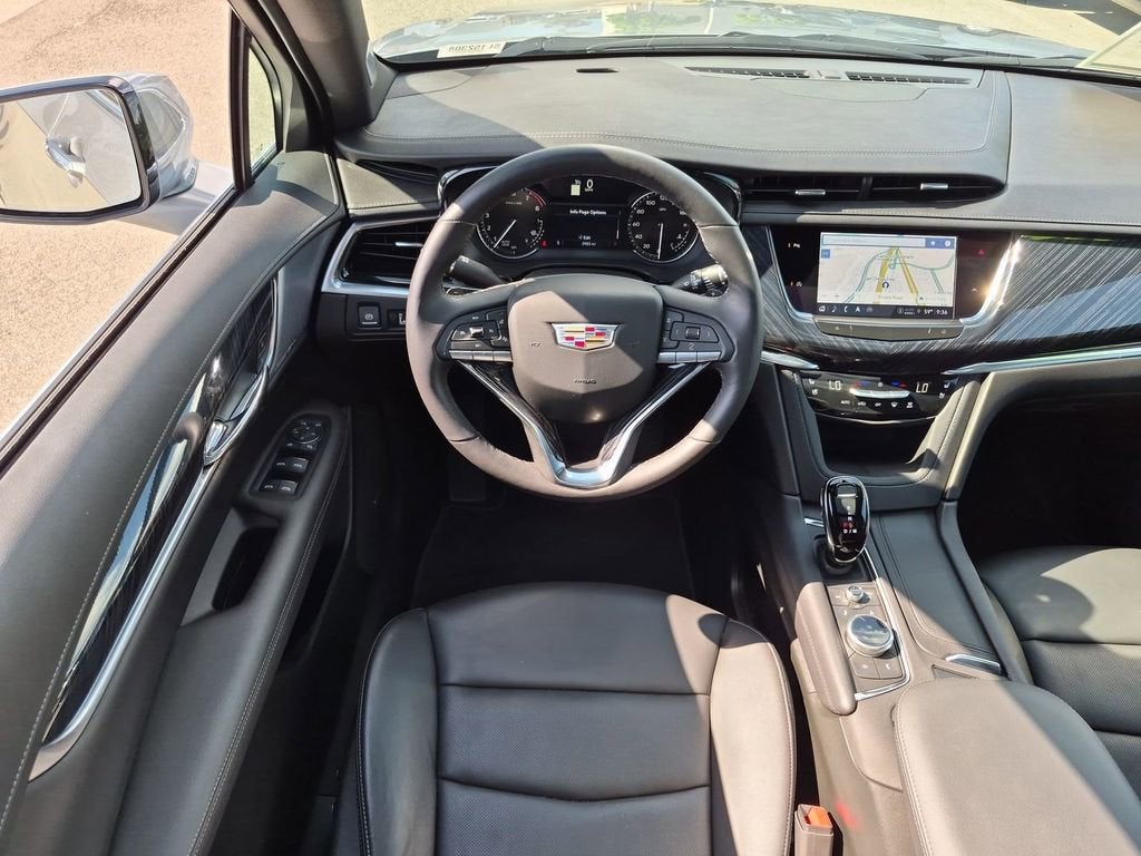 2025 Cadillac XT6 Premium Luxury