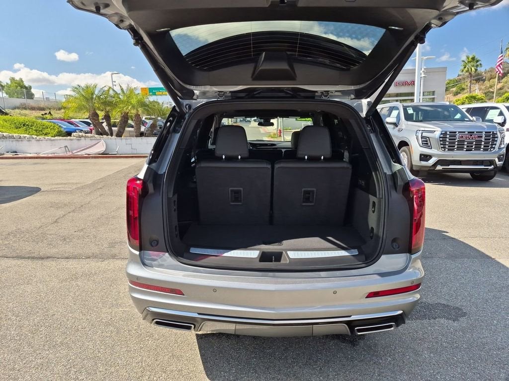 2025 Cadillac XT6 Premium Luxury