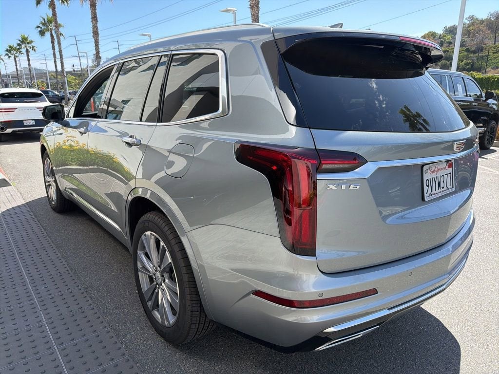 2025 Cadillac XT6 Premium Luxury