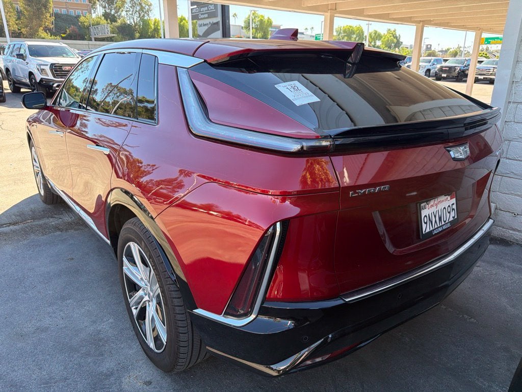 2024 Cadillac LYRIQ Tech