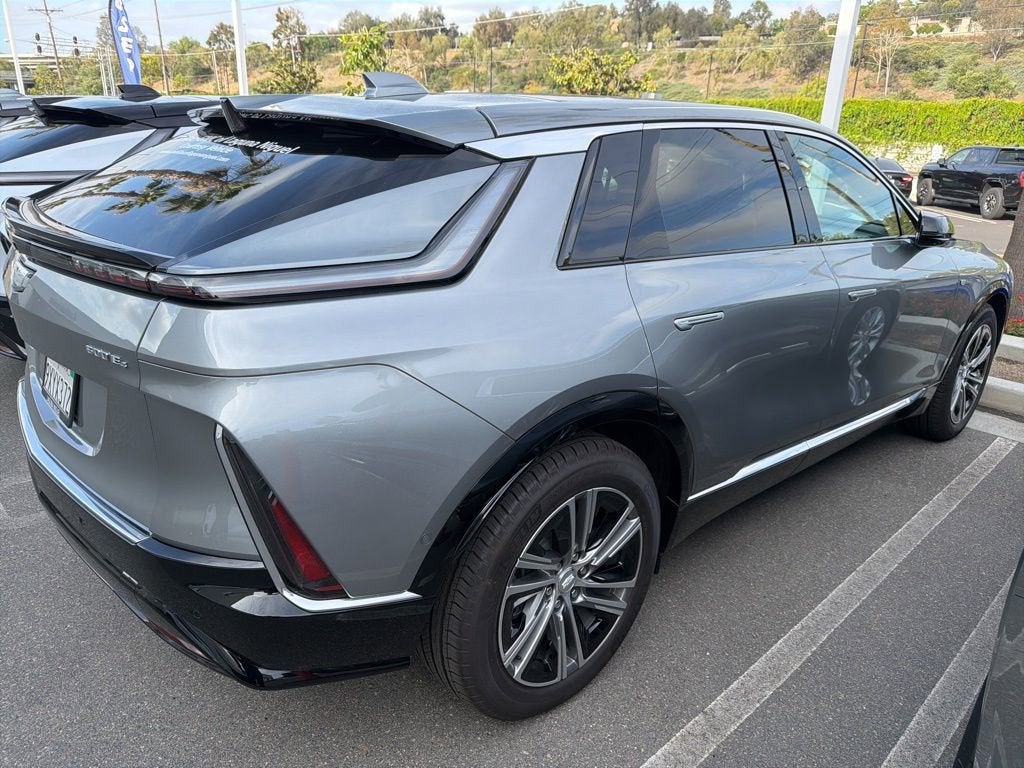 2026 Cadillac LYRIQ Premium Luxury