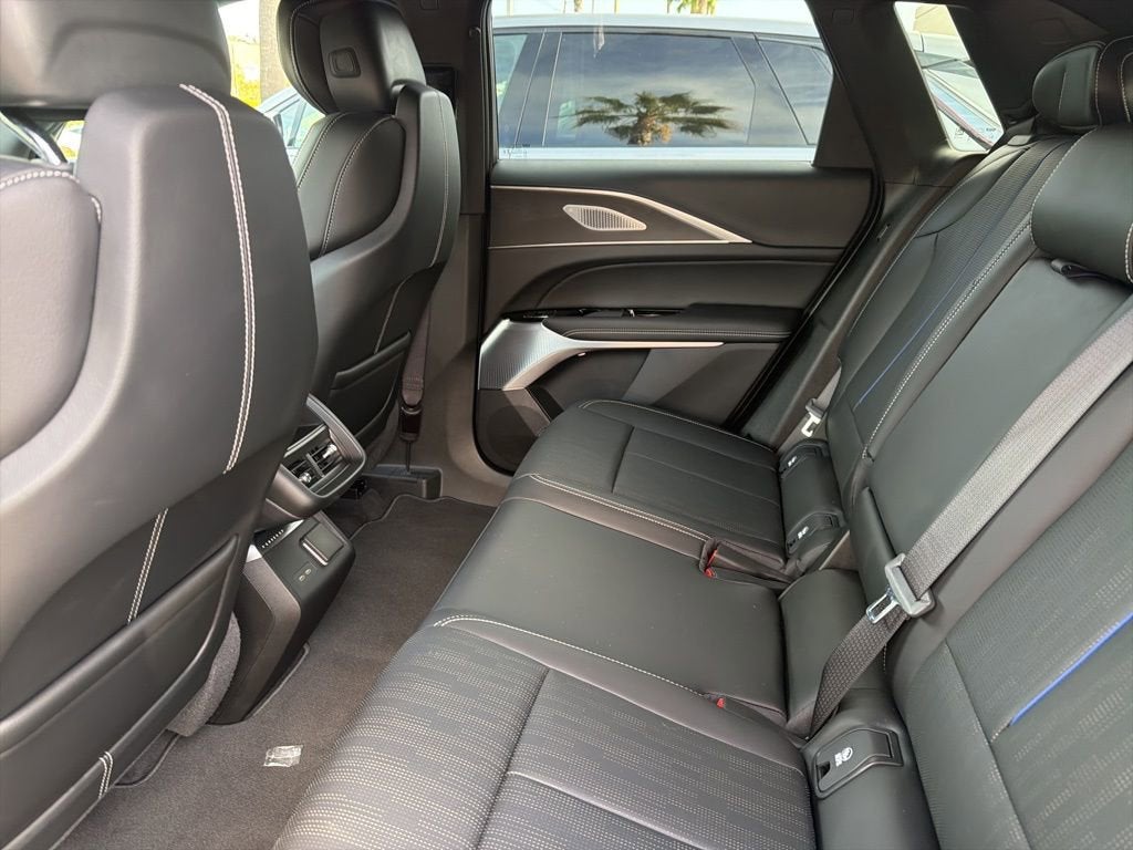 2026 Cadillac LYRIQ Premium Sport