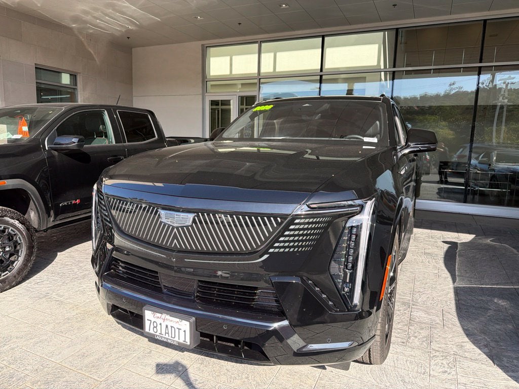 2026 Cadillac ESCALADE IQL Sport