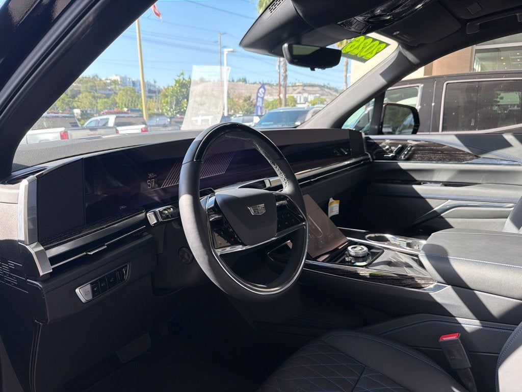 2026 Cadillac ESCALADE IQL Sport