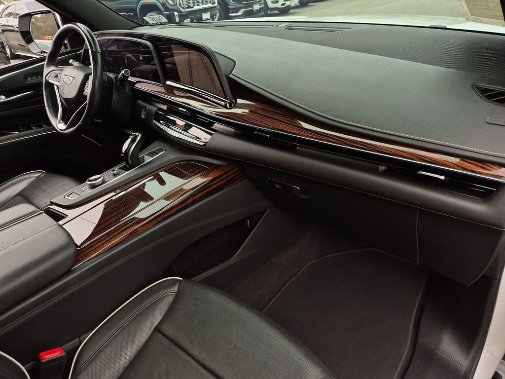 2023 Cadillac Escalade Premium Luxury