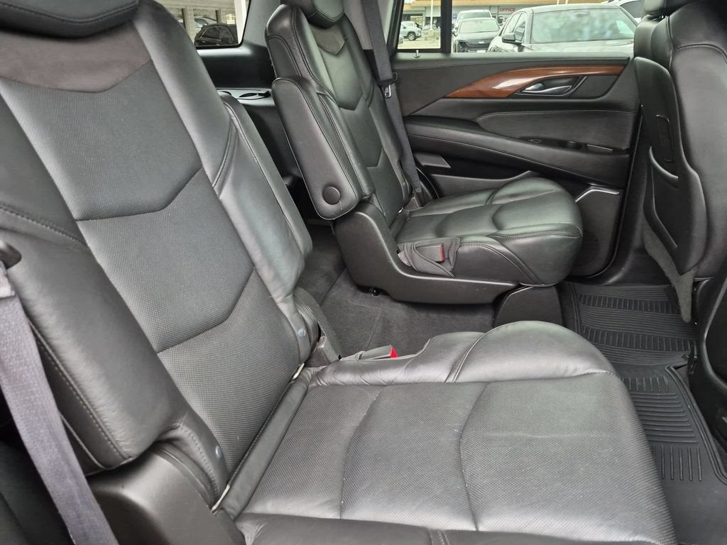 2018 Cadillac Escalade Base