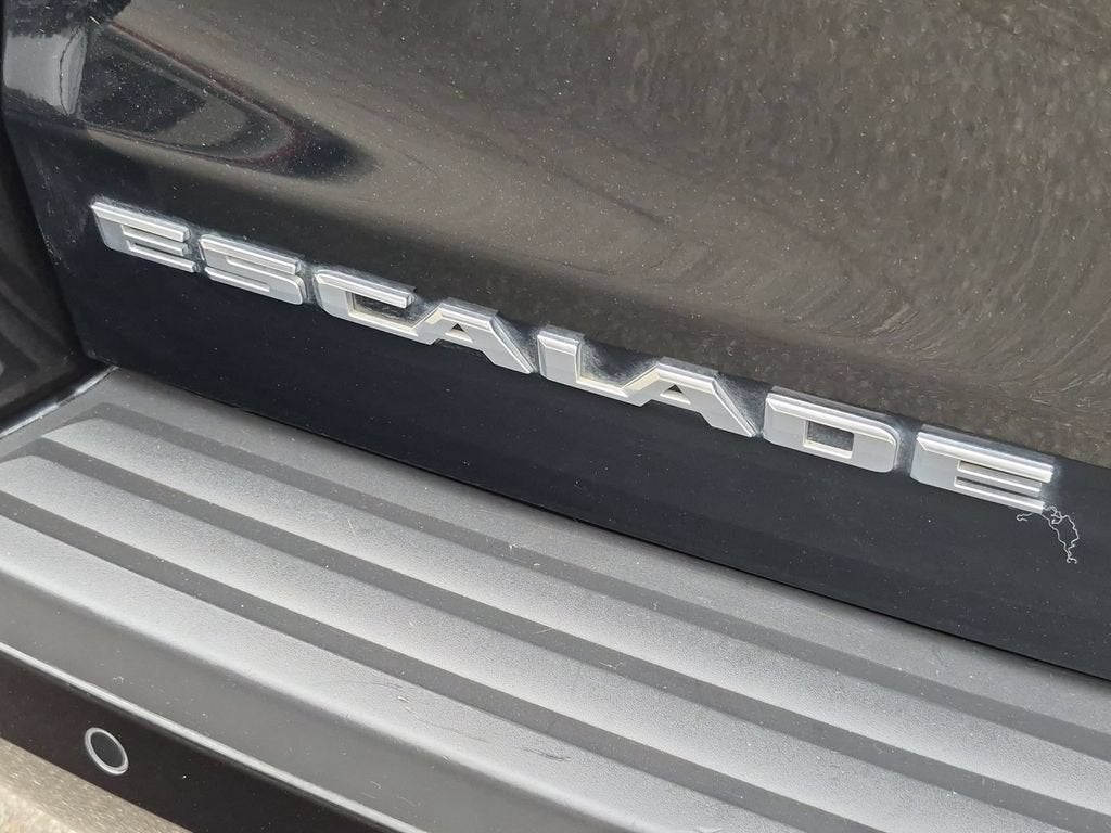 2018 Cadillac Escalade Base