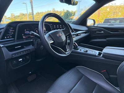 2023 Cadillac Escalade Sport