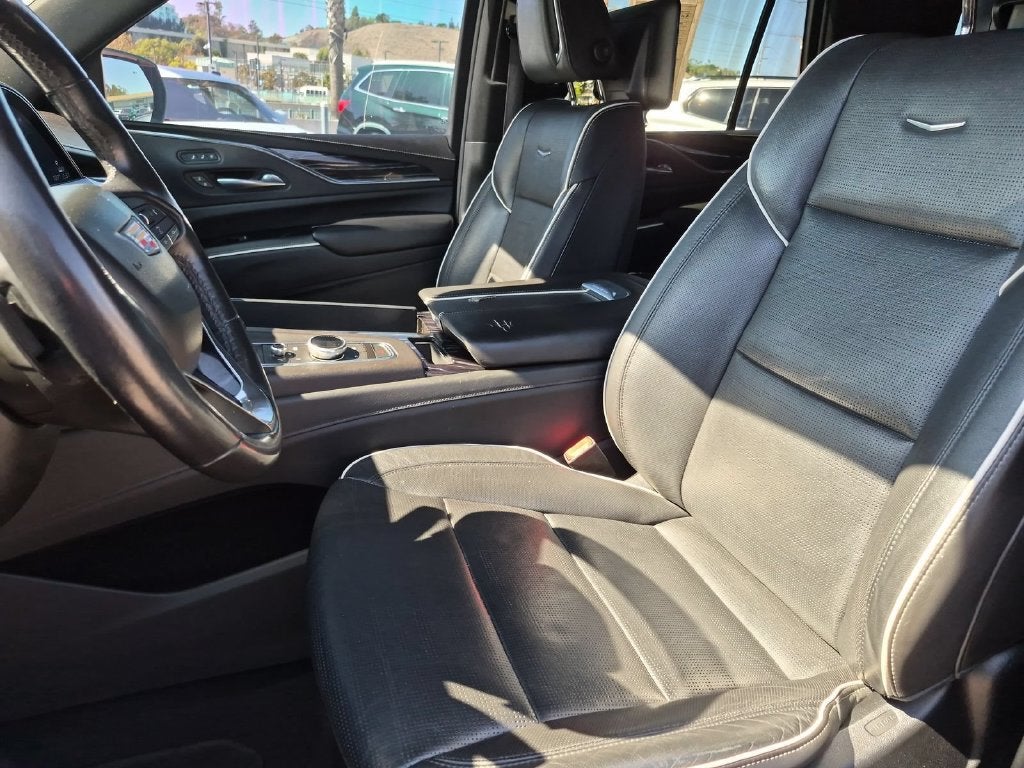 2021 Cadillac Escalade Sport