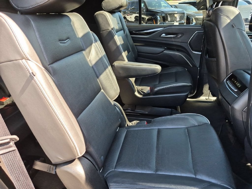 2021 Cadillac Escalade Sport