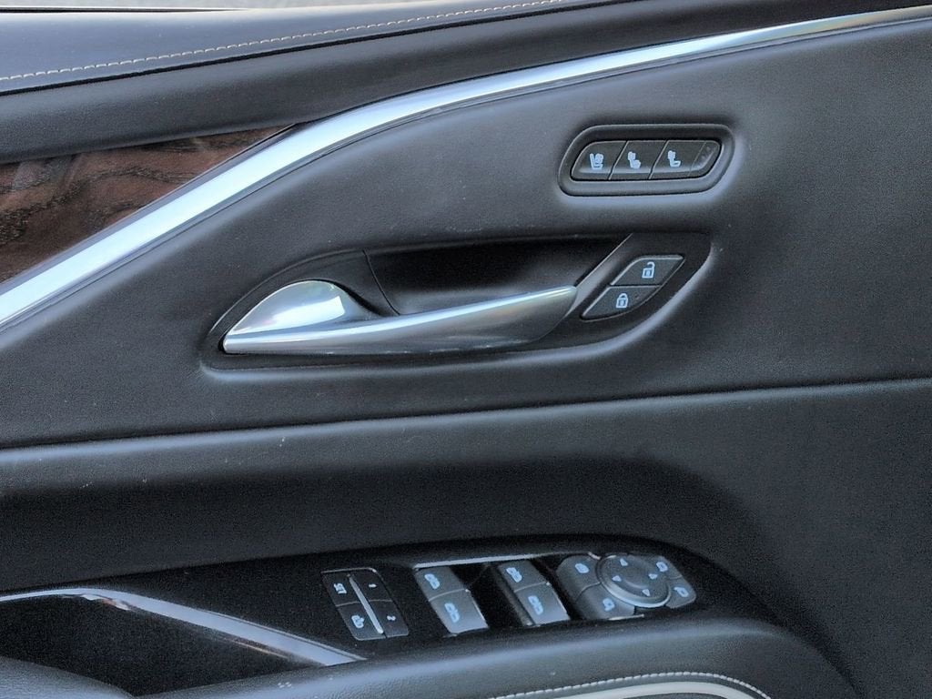 2022 Cadillac Escalade ESV Sport Platinum