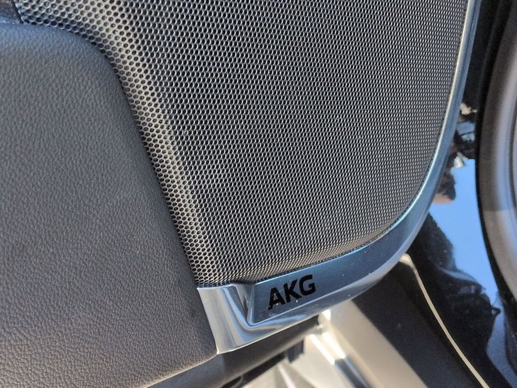 2025 Cadillac Escalade ESV Premium Luxury