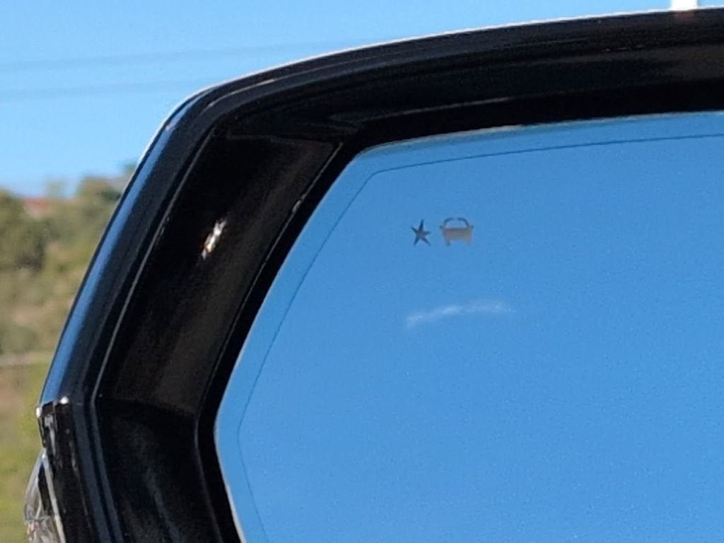 2025 Cadillac Escalade ESV Premium Luxury